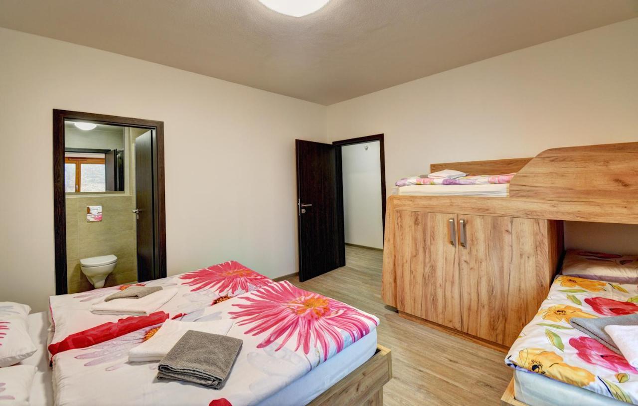 Apartmany Sunny Lipno リプノ・ナト・ヴルタヴォウ エクステリア 写真