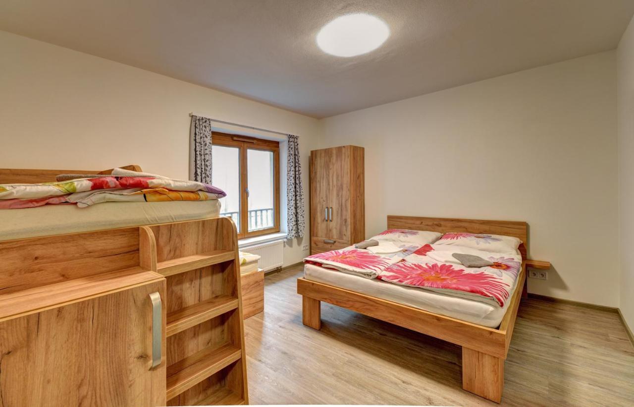 Apartmany Sunny Lipno リプノ・ナト・ヴルタヴォウ エクステリア 写真